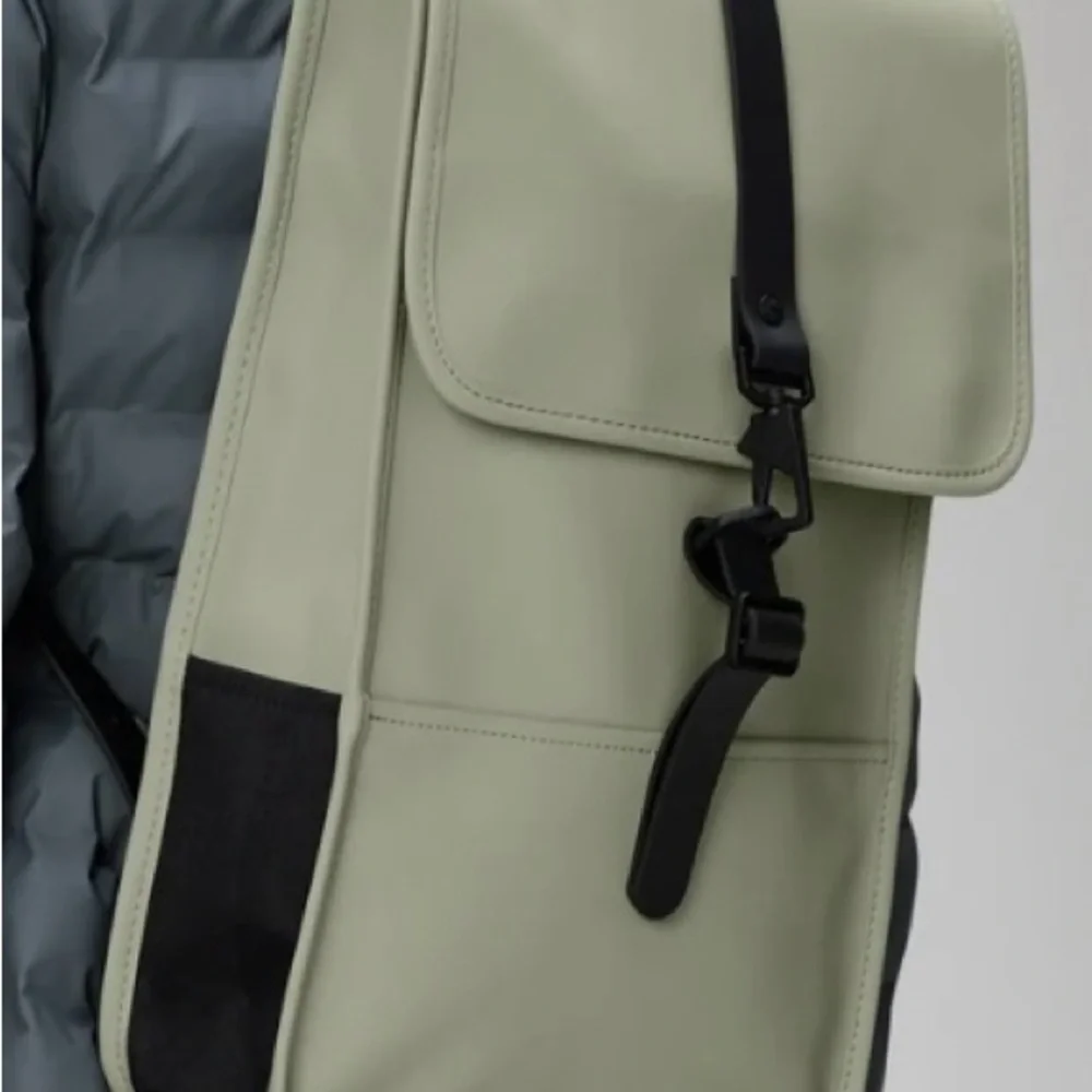 Rains Haze (Olive Green) Backpack Mini
